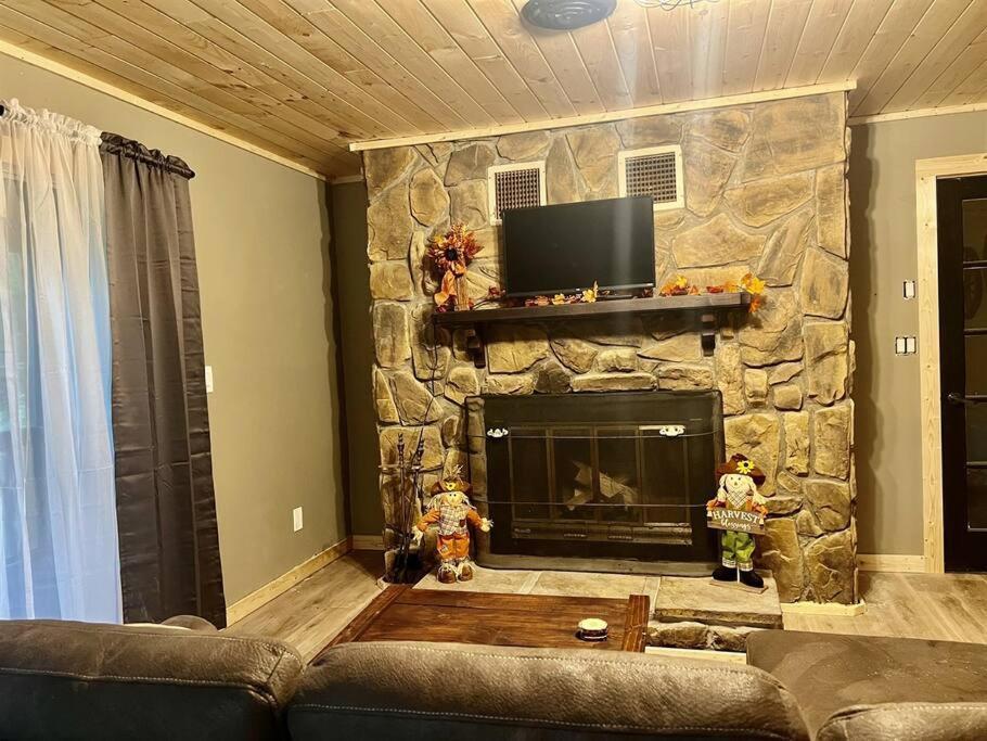Villa Moonshine Manor-Pets Ok-W/D-Pool Table-Arcade-Hot Tub Gatlinburg Esterno foto