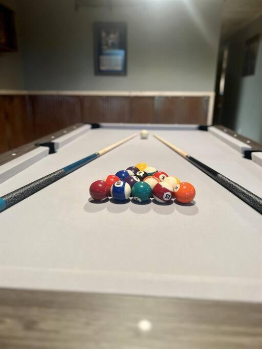 Villa Moonshine Manor-Pets Ok-W/D-Pool Table-Arcade-Hot Tub Gatlinburg Esterno foto